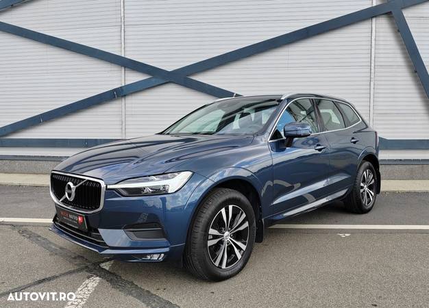 Volvo XC 60 B4 MHEV AT8 AWD Momentum Pro - 8