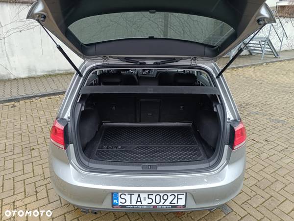 Volkswagen Golf 2.0 BlueTDI Comfortline - 16