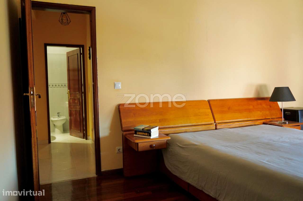 Apartamento T3 - Vale Mourão-12