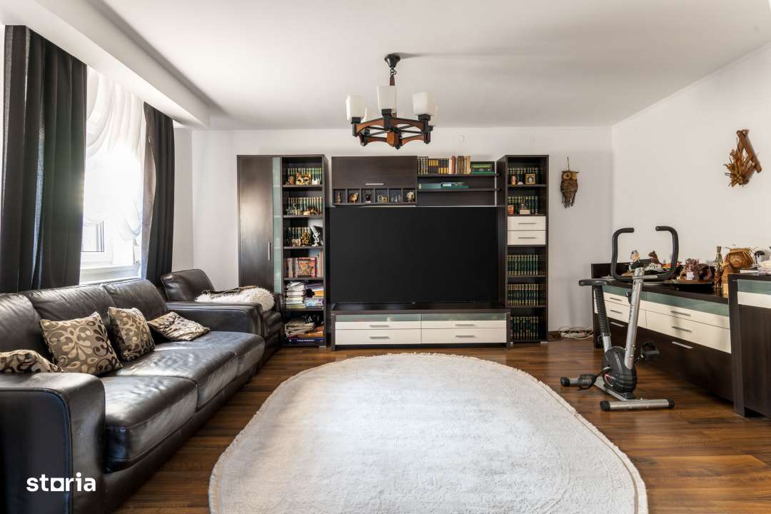 De vanzare vila familiala-tot confortul in Frasin-reducere de pret!!! - Imagine principală: 4/19