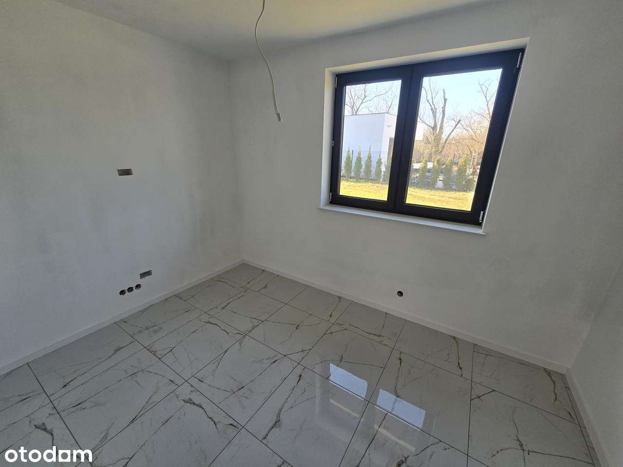 NOWY DOM WOLNOSTOJĄCY, WYKOŃCZONY-11