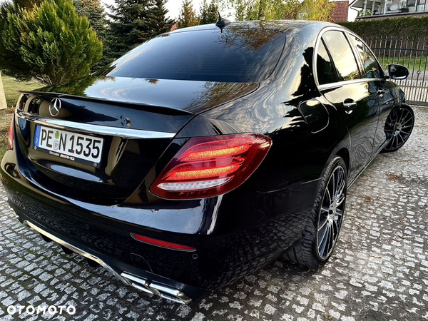 Mercedes-Benz Klasa E 200 d T 9G-TRONIC AMG Line - 19