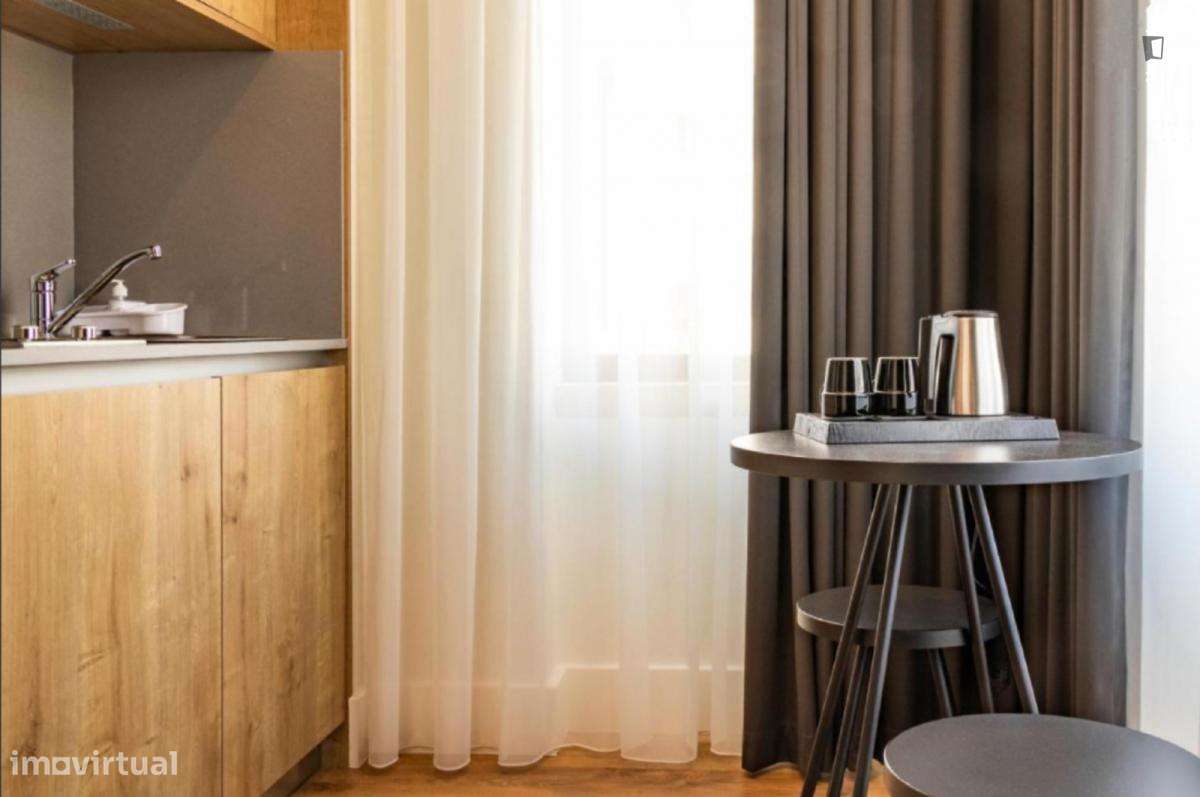 Quarto - localizado em Leiria - Grande imagem: 4/7