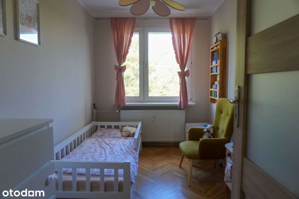 Przestronne mieszkanie w otoczeniu zieleni-8