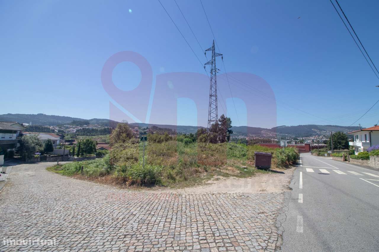 Terreno Para Construção  Venda em Moreira de Cónegos,Guimarães - Grande imagem: 4/6