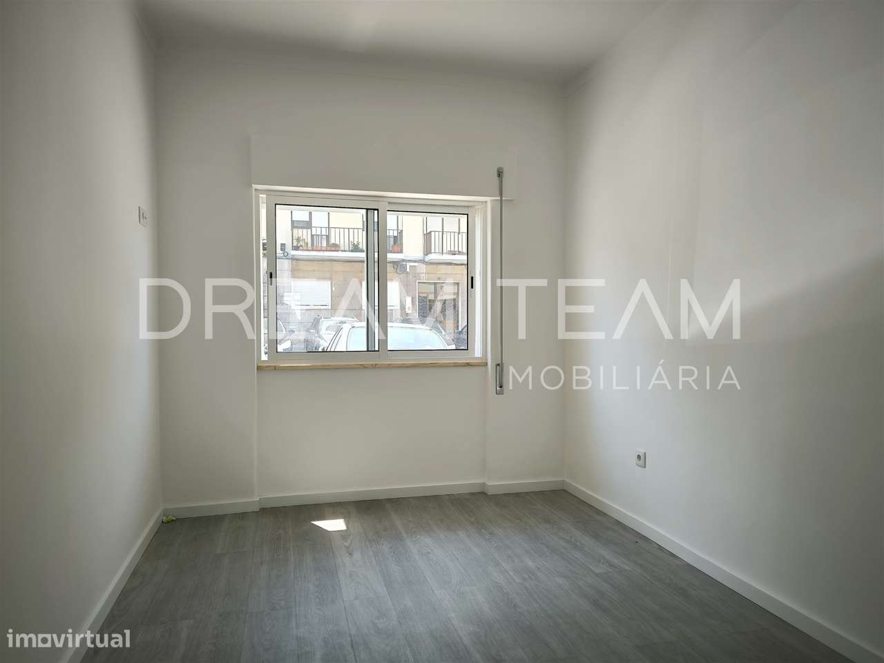 Apartamento T2, Alto do Seixalinho - Barreiro-21