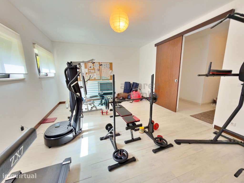 Excelente Moradia / Quinta, área de terreno com 14.600 m2, piscina ...-7