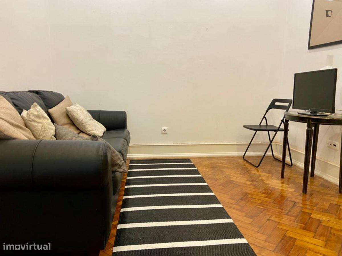 Apartamento com 1 quartos - localizado em Mouraria Lisbon - Grande imagem: 3/8