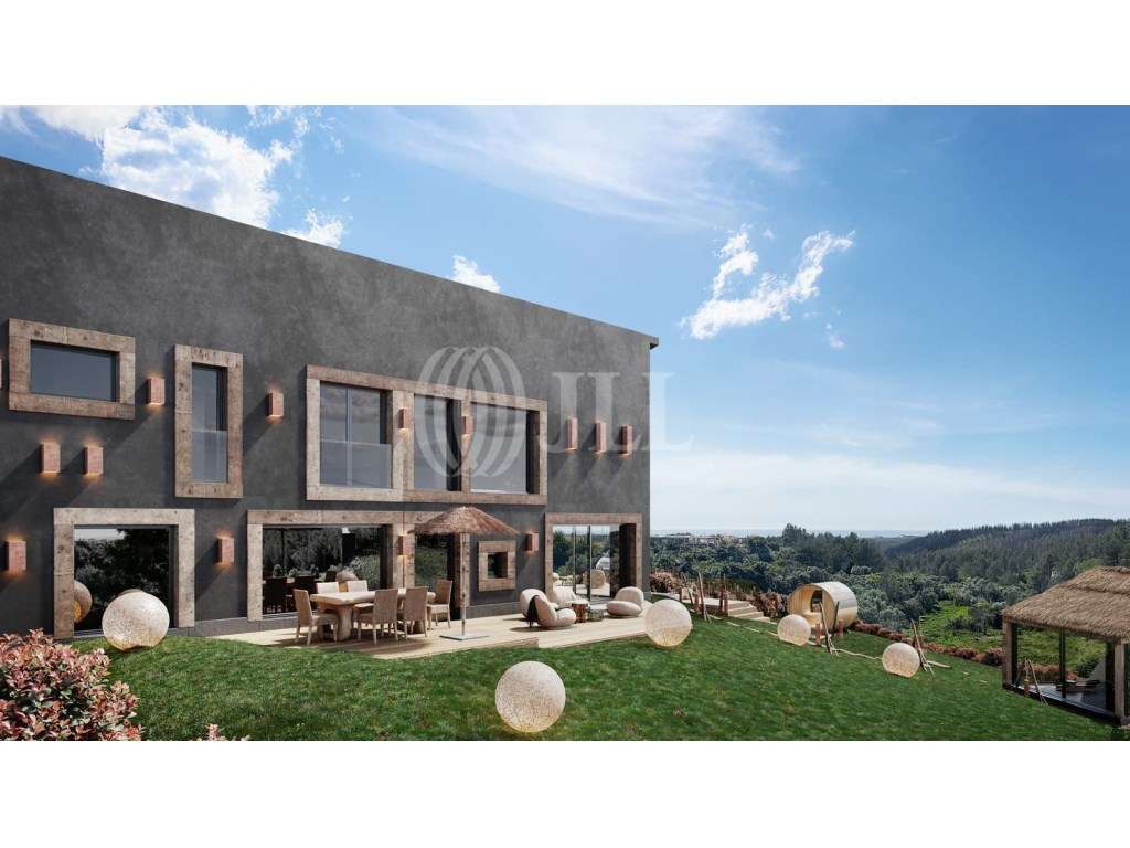 Moradia T4 com jardim e piscina no Zambujeiro, Cascais - Grande imagem: 2/11