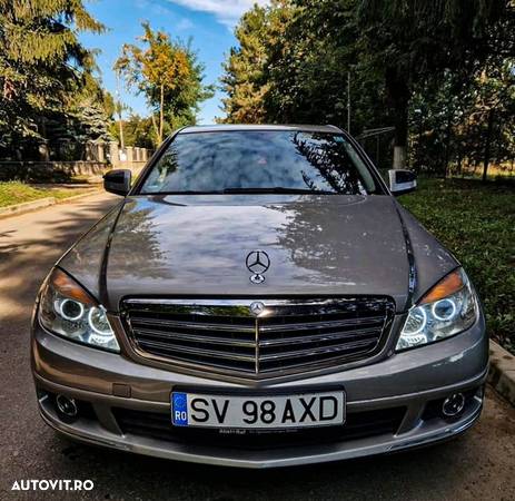 Mercedes-Benz C 220 CDI DPF BlueEFFICIENCY Elegance Edition - 10