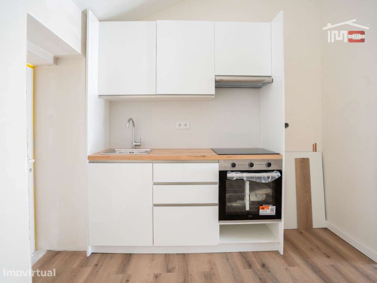 Moradia Térrea Totalmente Remodelada com Espaço Exterior | Pego, Ab...-5