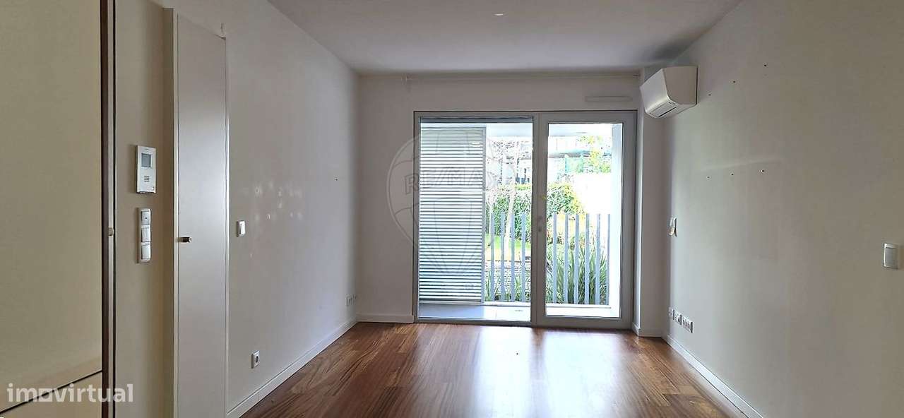 Apartamento T1 para arrendamento - Grande imagem: 5/23