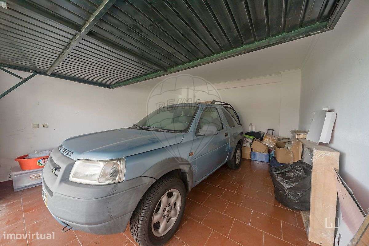 Moradia T5 para venda-11