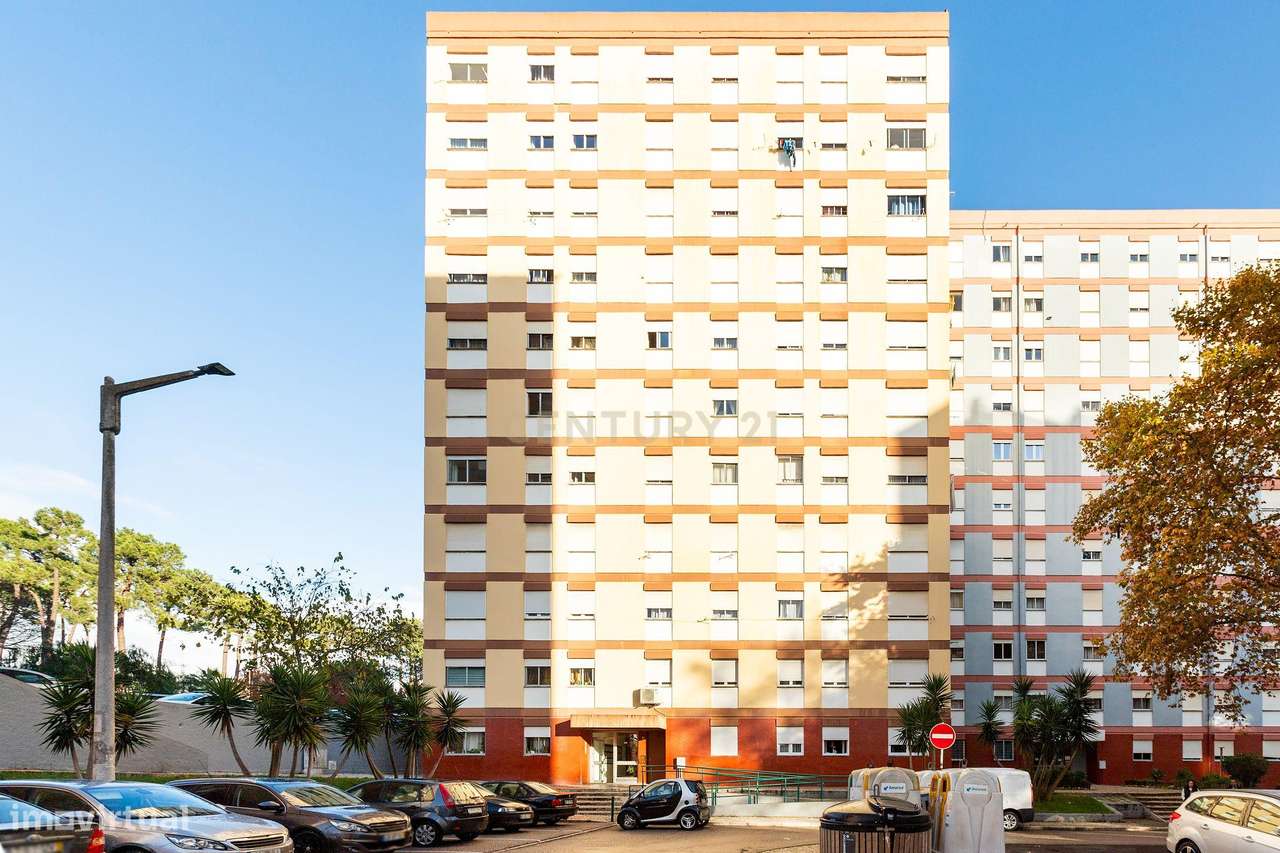 Apartamento T4 Remodelado Corroios-29