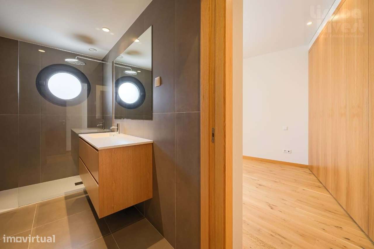 Apartamento T2 com vista Jardim no coração de Aveiro-9