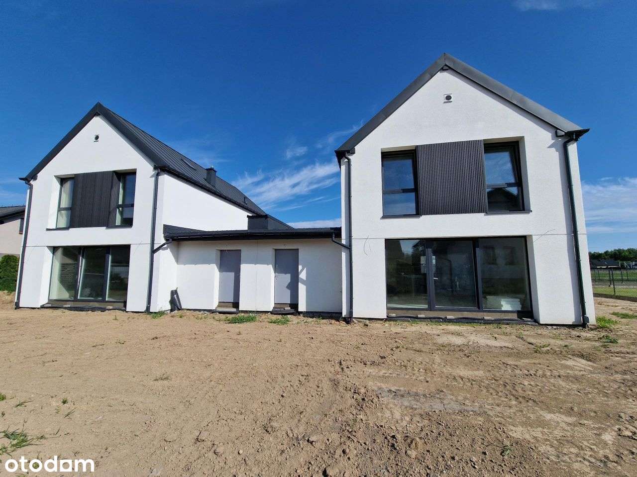 Skoczów, Nowe Domy, Nowoczesna Bryła-4