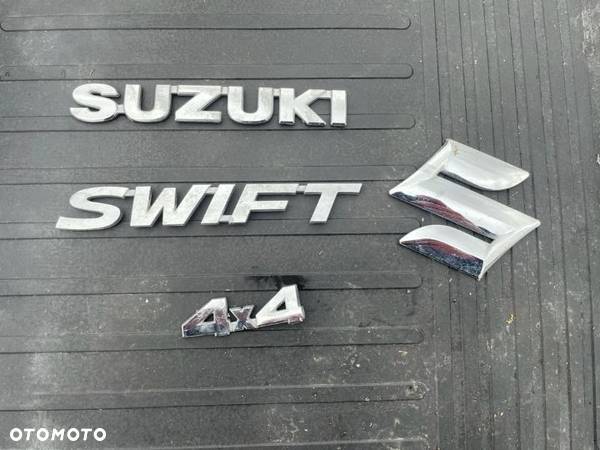 Logo znaczek emblemat klapy bagażnika Suzuki Swift MK7 4x4 - 1