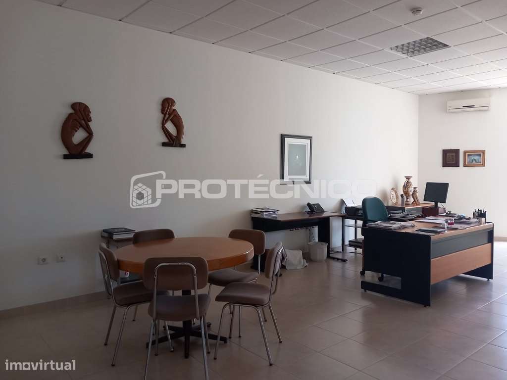 Armazém c/ 1.130m2 – Z. I. de Albergaria-a-Velha - Grande imagem: 4/12