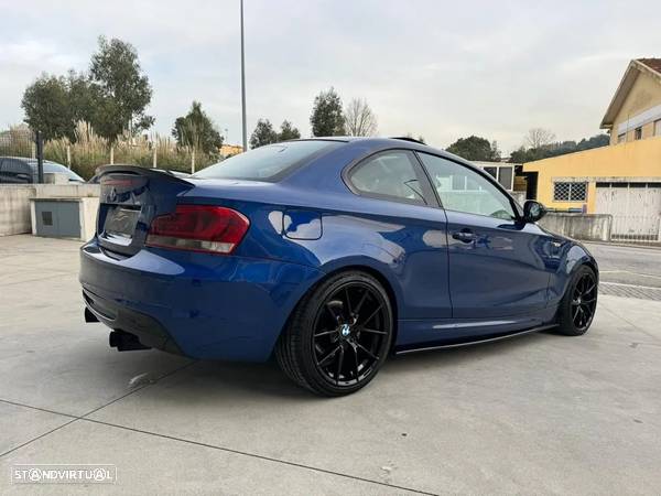 BMW 118 d Pack M - 12