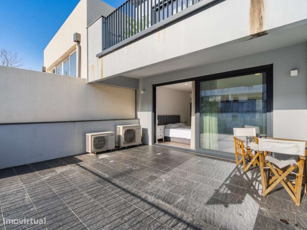 T0 Renovado com Terraço no Centro de Braga - Grande imagem: 4/18