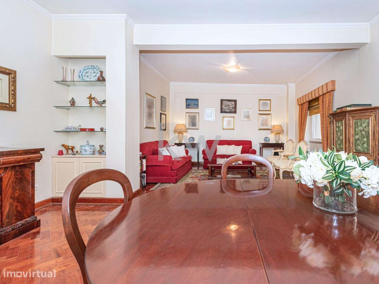 Excelente T3 com estacionamento no coração de Arroios! - Grande imagem: 5/25