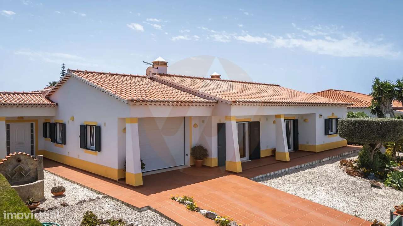 Moradia T4 com Piscina-19