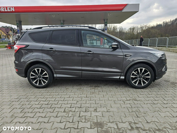 Ford Kuga - 7