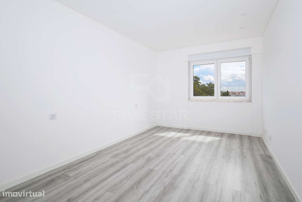 Apartamento T2 - Renovado - Pronto a Habitar - Cascais-25