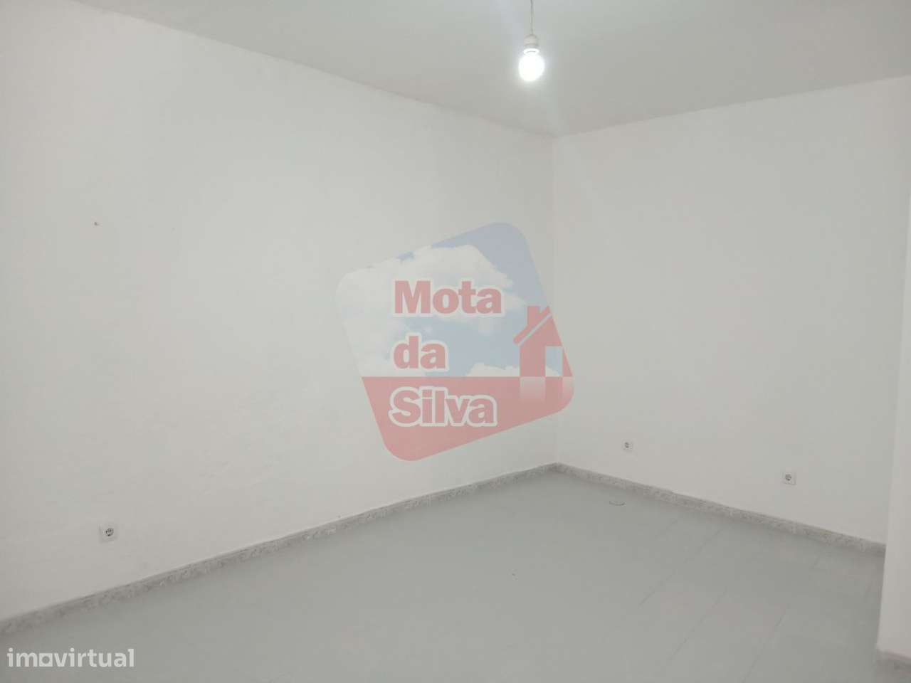 Excelente Apartamento T2 no Centro histórico de Portalegre-14