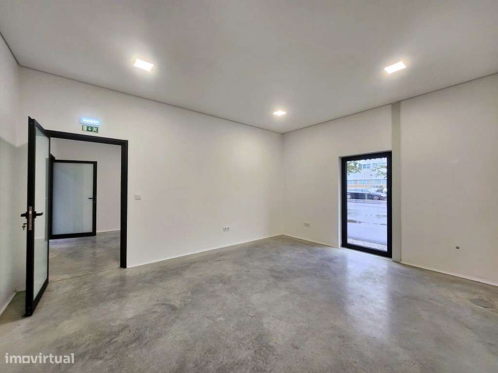 Armazém novo para arrendar na Maia - Grande imagem: 5/12