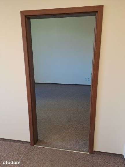 Lokal biurowy 34,3 m² w Rynku – Dzierżoniów, naprzeciw Urzędu Miasta - Pełny obrazek: 5/11