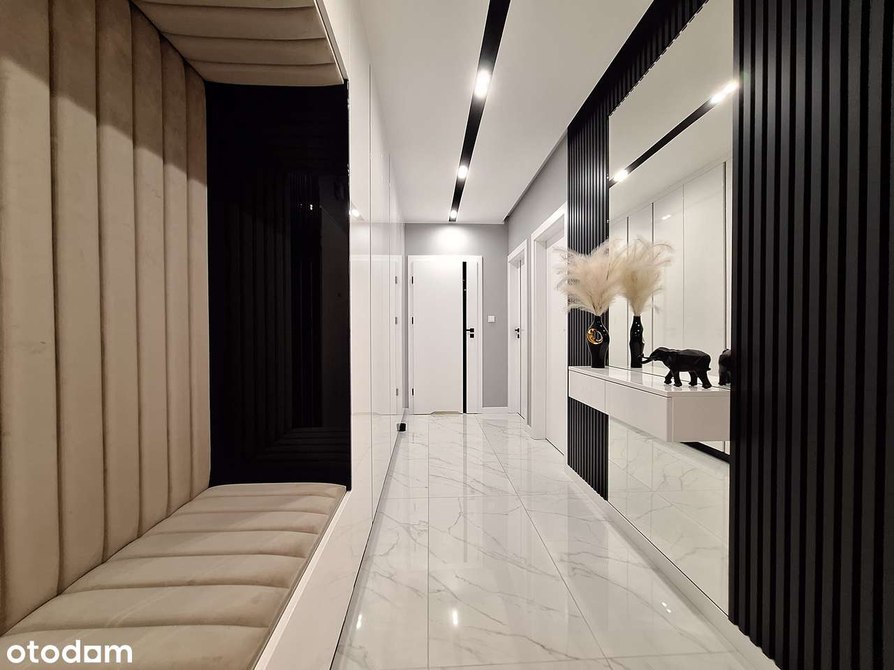 Wysoki standard, 3 pokoje, blisko PKP, 65 m², garaż, komórka x2-9