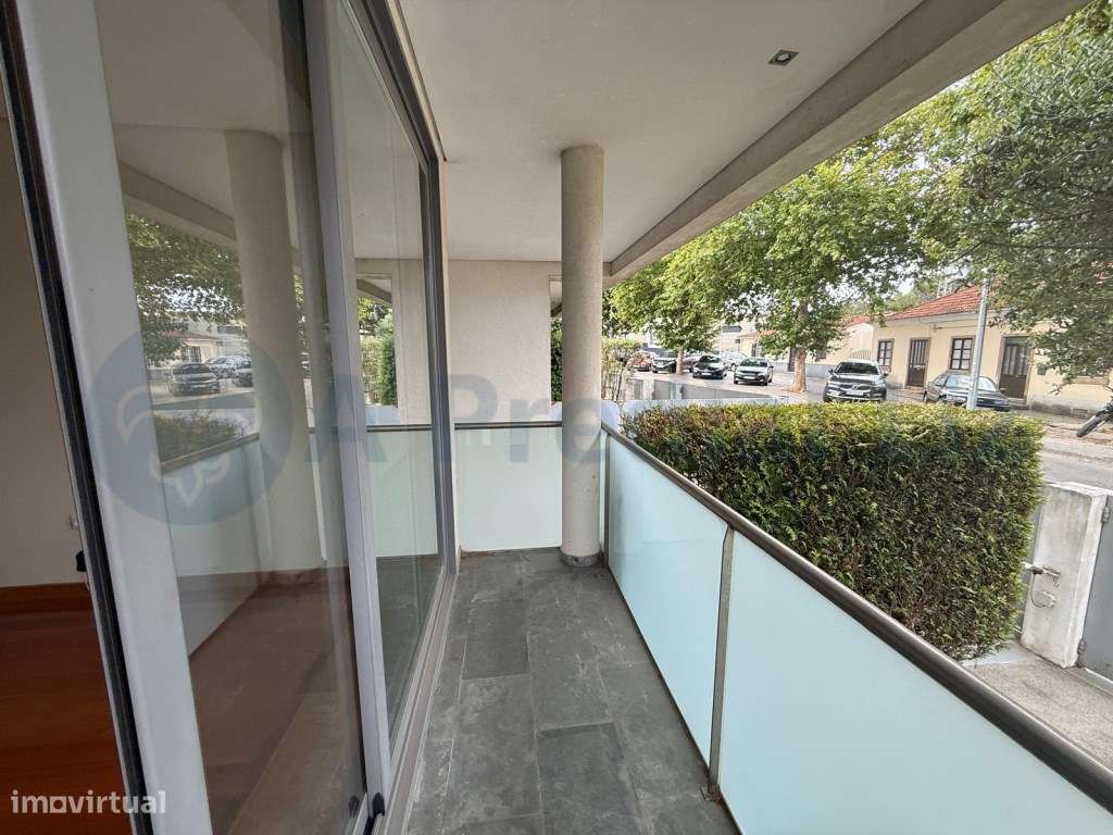 Moradia V3 com Jardim, Terraço e Garagem para 3 Carros | Arcozelo-20