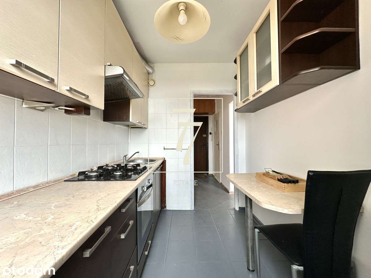 Jasne, 2 pokojowe, blisko metra, KW-7