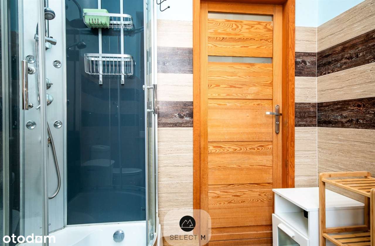 Czteropokojowe mieszkanie w centrum z parkingiem-9