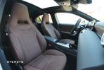 Mercedes-Benz Klasa A 220 4-Matic AMG Line 8G-DCT - 24