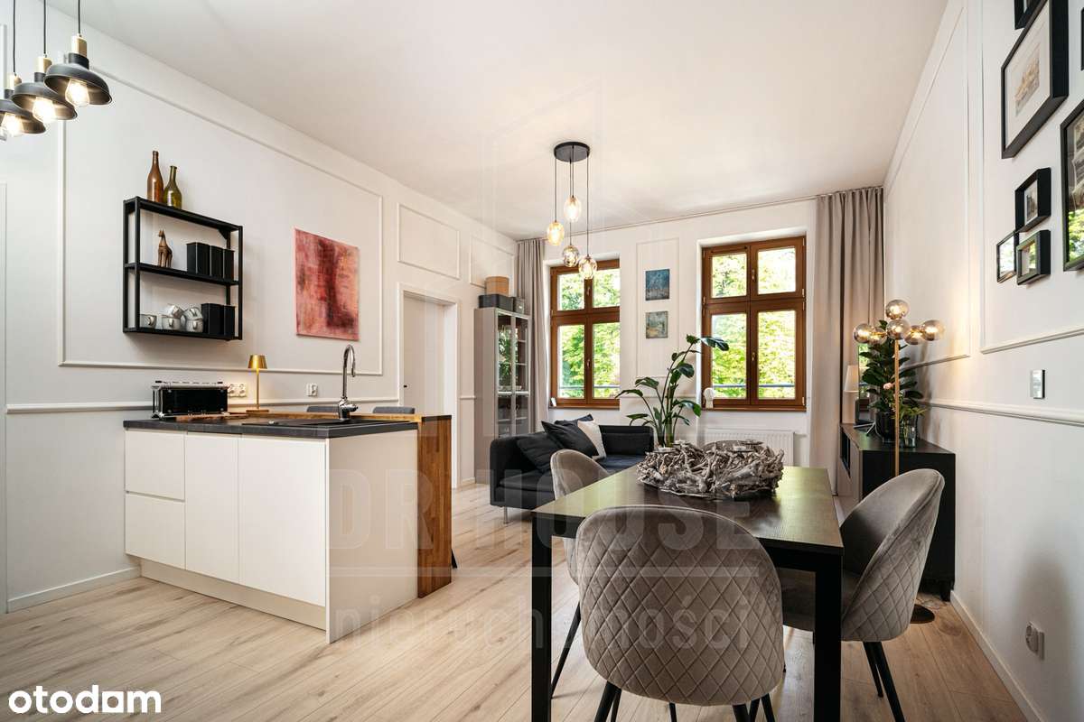 Zrewitalizowana Kamienica | Wyjątkowy Apartament 3 pok. 63m2 | h>3m-0