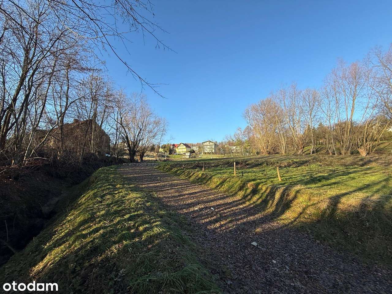Na sprzedaż atrakcyjna działka w Mogilanach-8