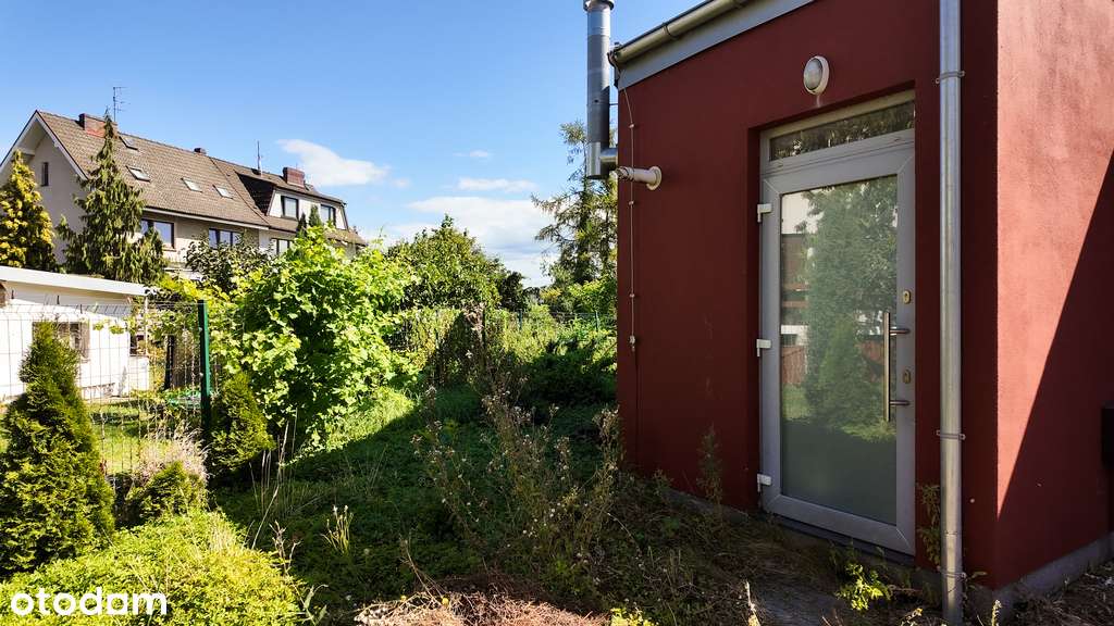 Wolnostojący budynek usługowy w atrakcyjnej lokali-15