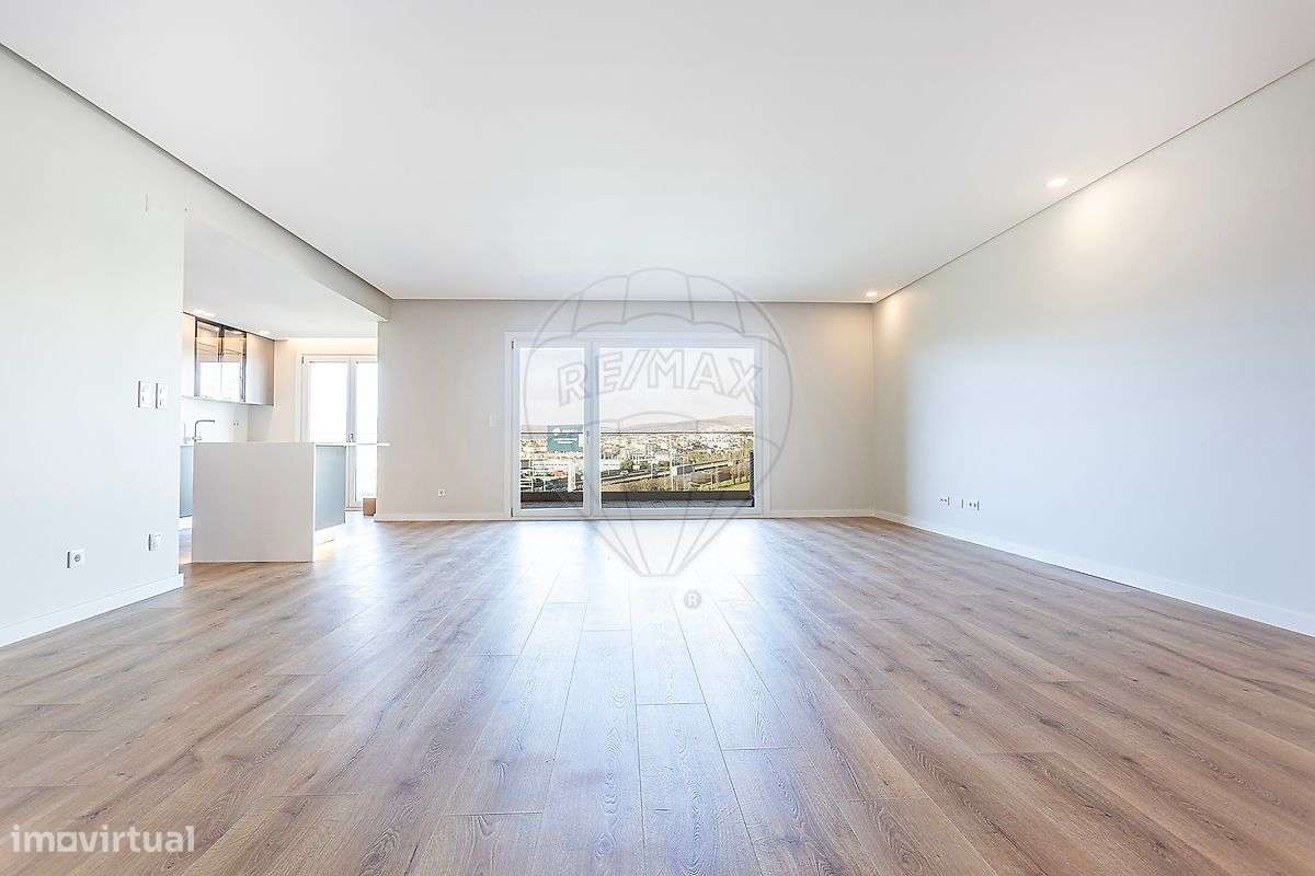 Apartamento T3 para arrendamento - Grande imagem: 2/31