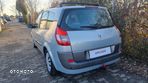 Renault Grand Scenic - 27