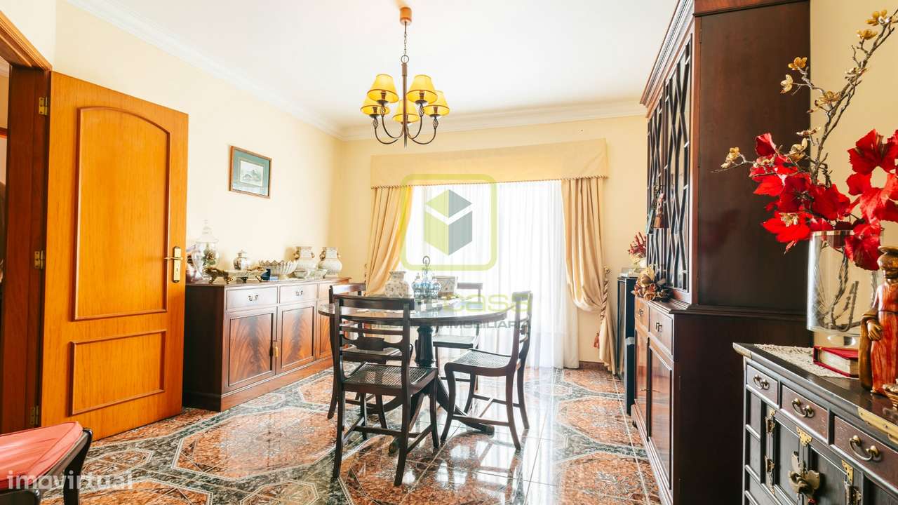 Moradia T3 Geminada-4