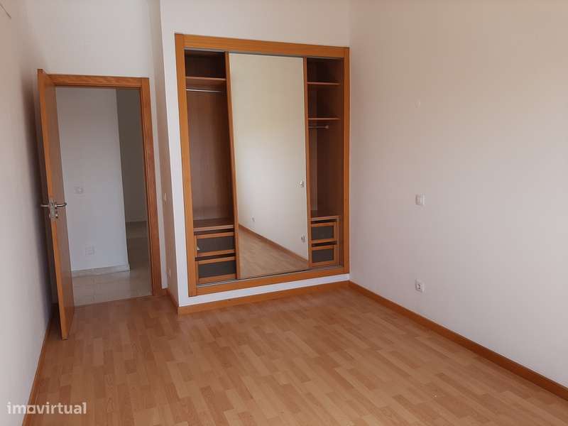 Apartamento em Azambuja, Azambuja-5