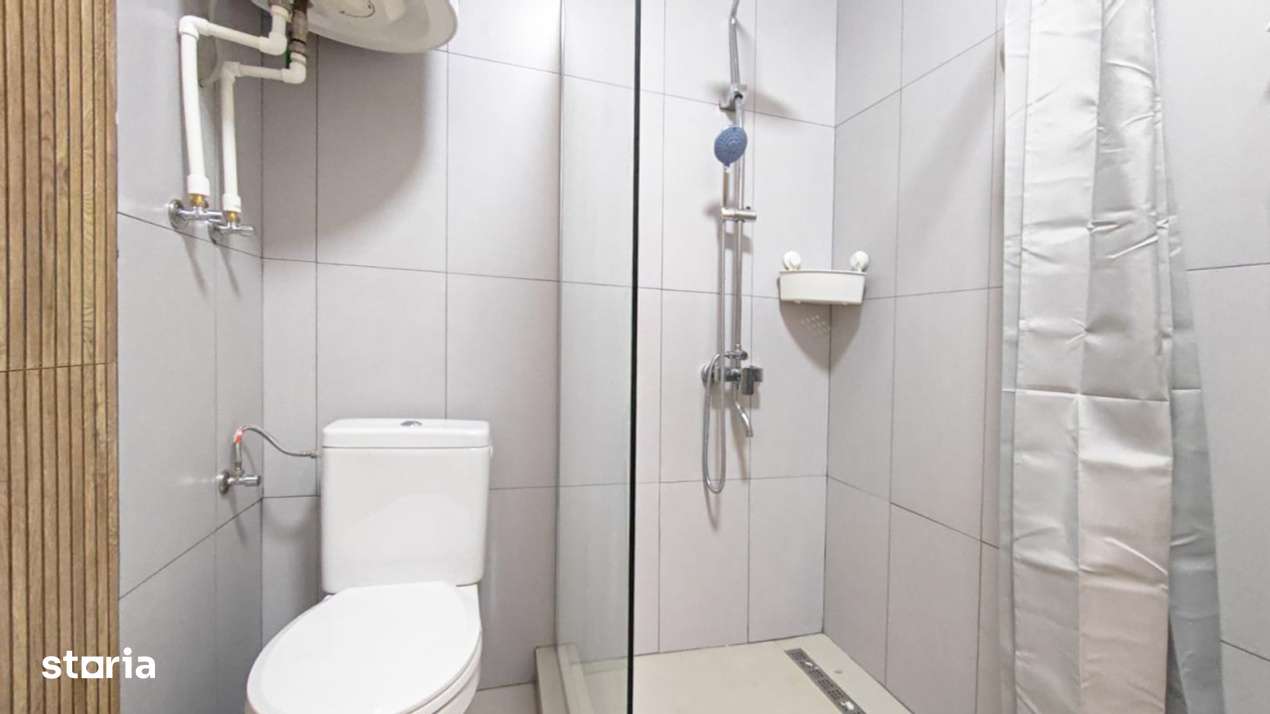 Spatiu comercial si locuinta deasupra- Statiunea Neptun- Investitie Li-4