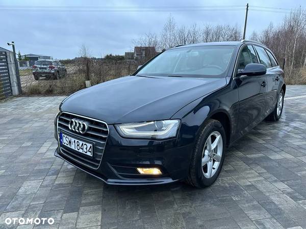 Audi A4 Avant 2.0 TDI DPF Attraction - 1