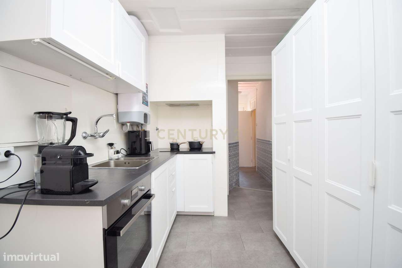 T3+1 junto à Avenida da Liberdade | Excelente Oportunidade para Invest-7