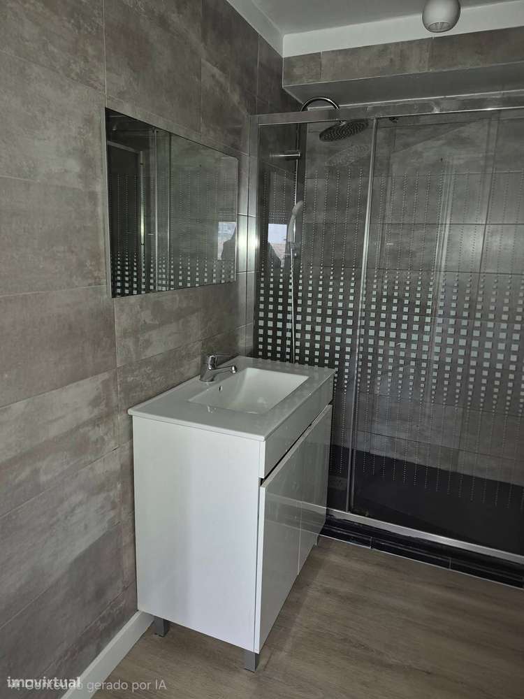 Comprar  Apartamento T2 Renovado em Santegaos Rio Tinto - Grande imagem: 5/10
