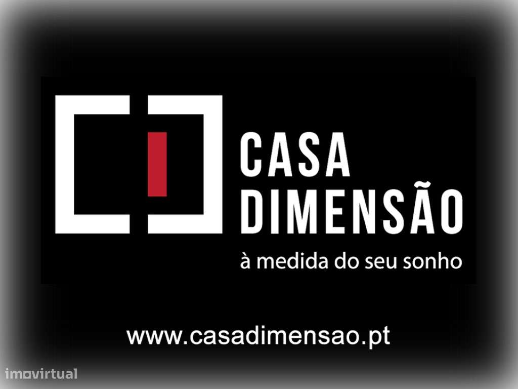 Apartamento T0/T1, em remodelação total, com Terraço de 71 m2!!-9