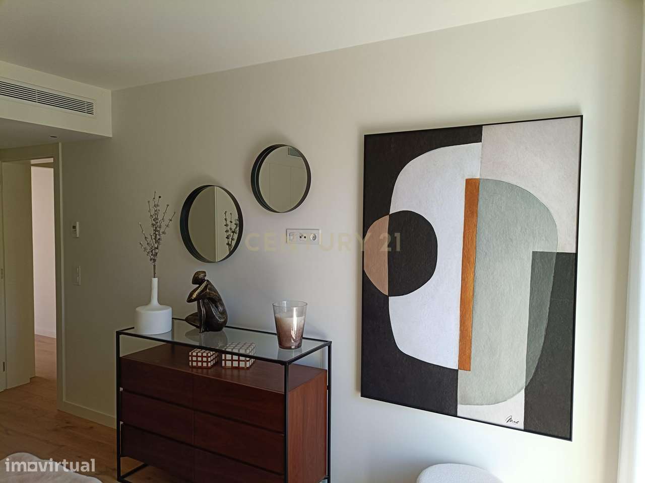 Excelente Apartamento T2 bastante Central no Areeiro com Jardim Privat-24