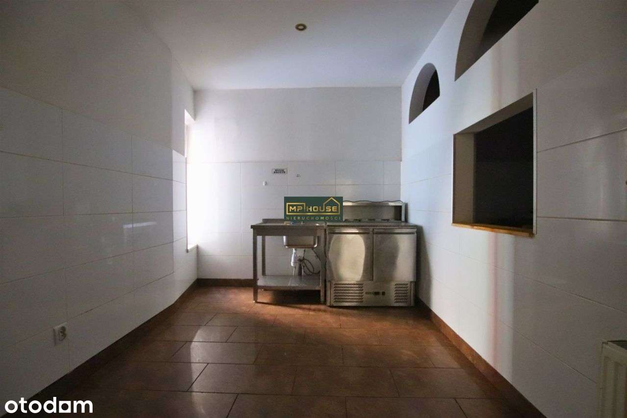 Duży lokal z piwnicą | 230 m² |-6